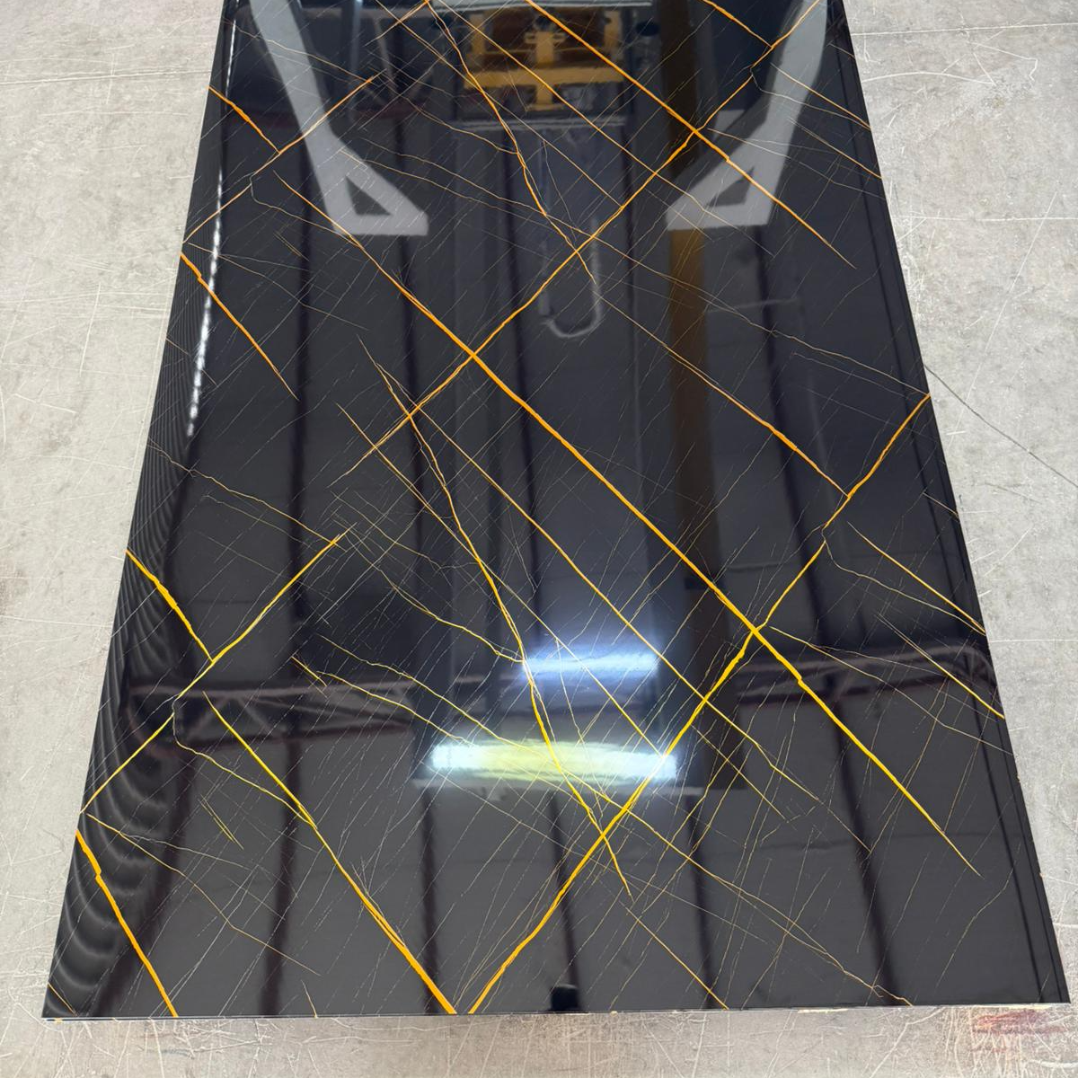 ZER 9903 GOLDEN BLACK | 122x244 CM |  PVC DUVAR PANELİ