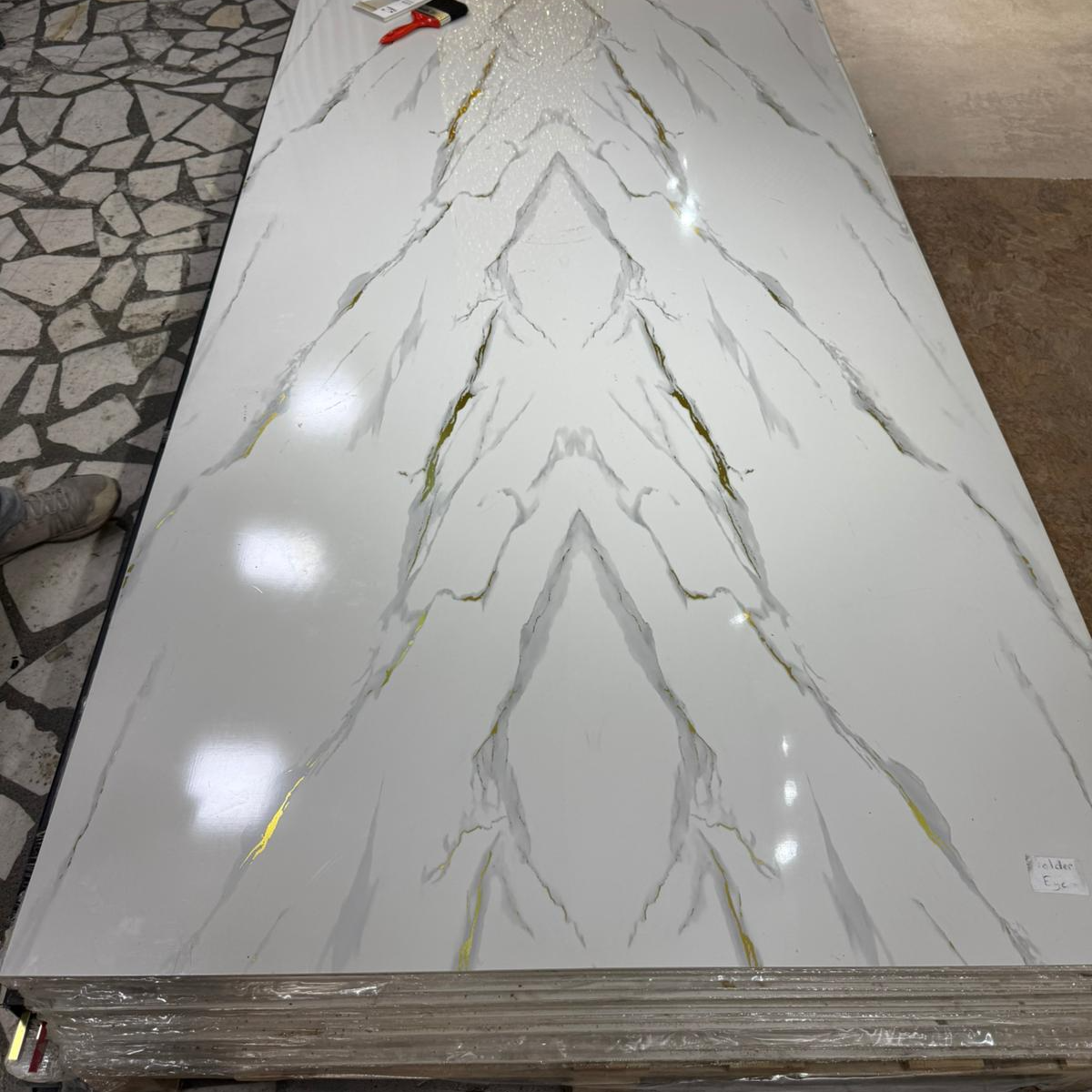 ZER 9902 GOLDEN BOOKMATCH | 122x244 CM |  PVC DUVAR PANELİ